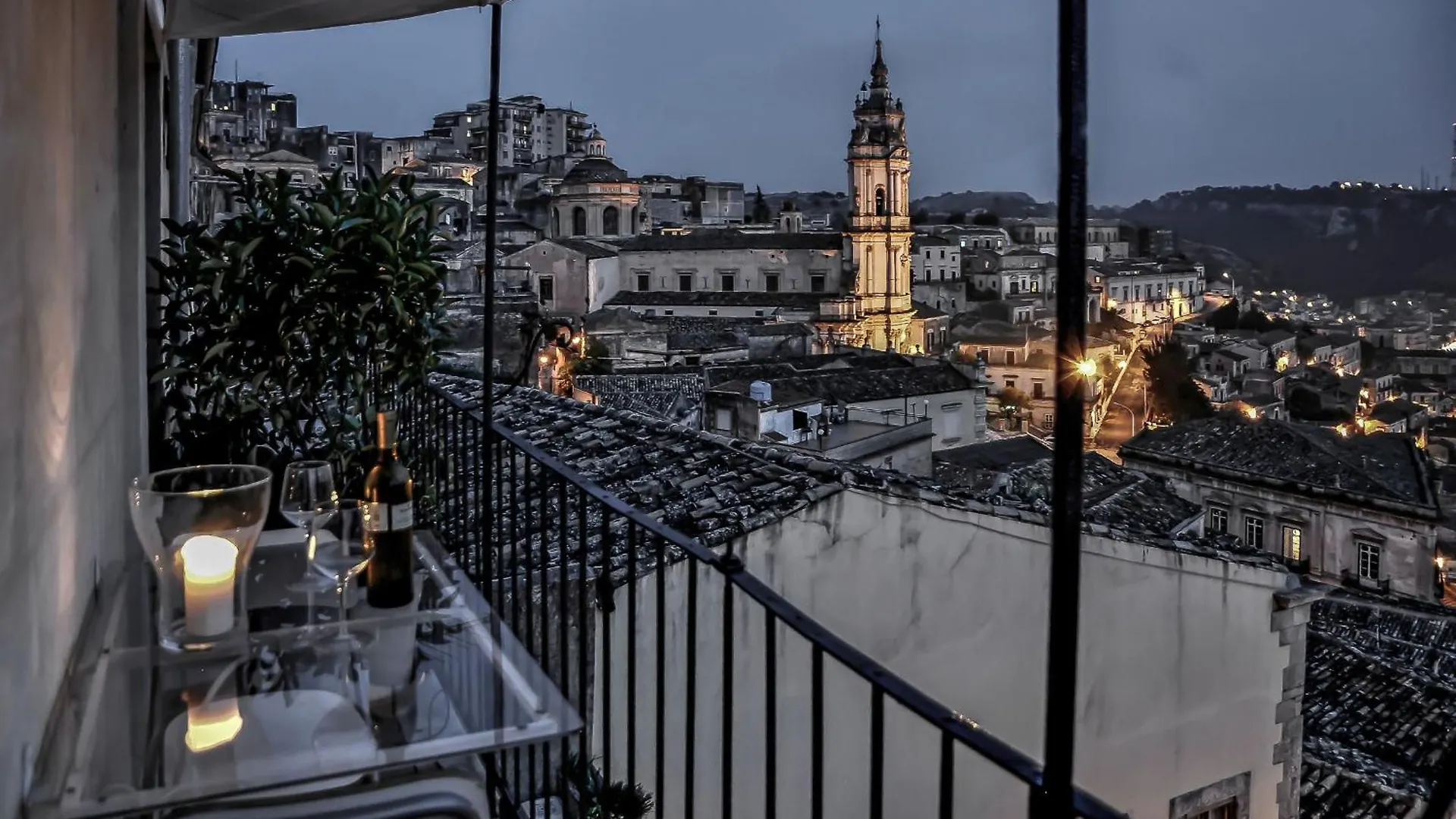 Anime A Sud - Casa Kimiya Villa Modica Italy